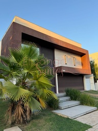 Casa de Condomínio de 5 quartos, 343m² no bairro Jardim Itália, em Cuiabá | Eu Corretor