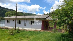 Fazenda/Sítios/Chácaras de 5 quartos, 150m² no bairro interior, em Irani | Eu Corretor