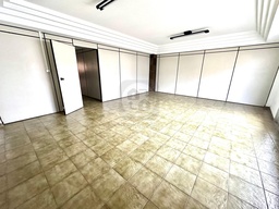 Sala Comercial de 300m² no bairro Boqueirão, em Praia Grande | Eu Corretor
