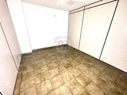 Sala Comercial de 300m² no bairro Boqueirão, em Praia Grande | Eu Corretor