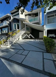 Casa de Condomínio de 3 quartos, 290m² no bairro Parque Residencial Villa dos Inglezes, em Sorocaba | Eu Corretor