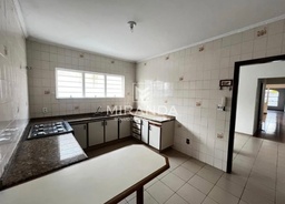 Casa de 4 quartos, 233m² no bairro Vila Adélia, em Sorocaba | Eu Corretor