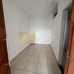 Sobrado de 3 quartos, no bairro Centro, em Pompéia | Eu Corretor
