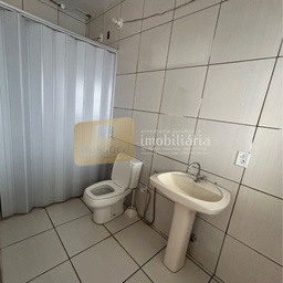 Sobrado de 3 quartos, no bairro Centro, em Pompéia | Eu Corretor