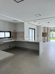 Casa de Condomínio de 5 quartos, 307m² no bairro Jardim Itália, em Cuiabá | Eu Corretor