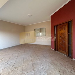 Casa de 3 quartos, 200m² no bairro Jardim Esmeraldas, em Pompéia | Eu Corretor
