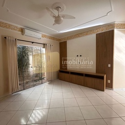 Casa de 3 quartos, 200m² no bairro Jardim Esmeraldas, em Pompéia | Eu Corretor