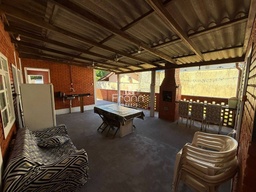 Casa de 5 quartos, 336m² no bairro Armação do Itapocoroy, em Penha | Eu Corretor