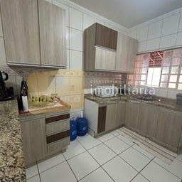 Casa de 3 quartos, 200m² no bairro Jardim América, em Pompéia | Eu Corretor