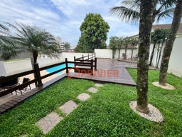 Casa de 5 quartos, 530m² no bairro Jardim Maluche, em Brusque | Eu Corretor