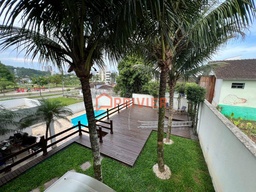 Casa de 5 quartos, 530m² no bairro Jardim Maluche, em Brusque | Eu Corretor
