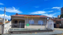 Casa de 3 quartos, no bairro Centro , em Cambuí | Eu Corretor