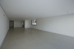 Apartamento de 3 quartos, 394m² no bairro Tristeza, em Porto Alegre | Eu Corretor