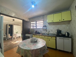 Casa de 3 quartos, 195m² no bairro Vila Assunção, em Porto Alegre | Eu Corretor