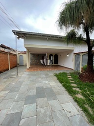 Casa de 3 quartos, 132m² no bairro Setor Coimbra, em Goiânia | Eu Corretor