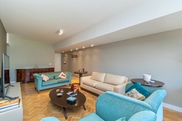 Apartamento de 3 quartos, 121m² no bairro Moinhos de Vento, em Porto Alegre | Eu Corretor