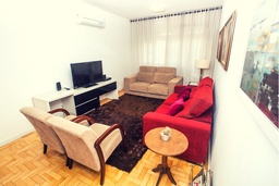 Apartamento de 3 quartos, 133m² no bairro Rio Branco, em Porto Alegre | Eu Corretor