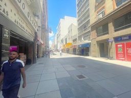 Sala Comercial de 60m² no bairro Centro Histórico, em Porto Alegre | Eu Corretor