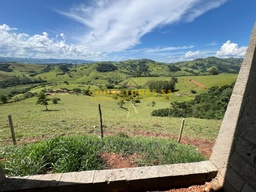 Fazenda/Sítios/Chácaras de 2 quartos, no bairro Bom Sucesso , em Córrego do Bom Jesus | Eu Corretor