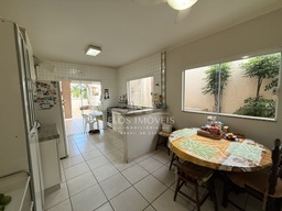 Casa de 3 quartos, 192m² no bairro Jardim Residencial Alto da Capela, em Limeira | Eu Corretor