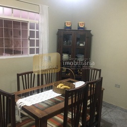Casa de 2 quartos, no bairro Flândria, em Pompéia | Eu Corretor