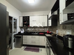 Casa de Condomínio de 3 quartos, 120m² no bairro Aparecidinha, em Sorocaba | Eu Corretor