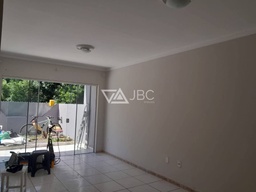 Sobrado de 2 quartos, no bairro Centro , em Barra Velha | Eu Corretor