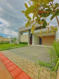 Casa de 3 quartos, no bairro Jardim Cristal, em Aparecida de Goiânia | Eu Corretor