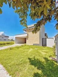 Casa de 3 quartos, no bairro Terras Alpha Residencial 2, em Senador Canedo | Eu Corretor