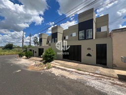 Sobrado de 2 quartos, no bairro Jardim Holanda, em Uberlândia | Eu Corretor