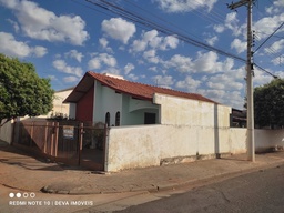 Casa de 3 quartos, no bairro Centro, em General Salgado | Eu Corretor