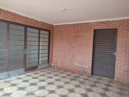 Casa de 3 quartos, no bairro CENTRO, em General Salgado | Eu Corretor