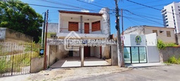 Casa de 3 quartos, 300m² no bairro Treze de Julho, em Aracaju | Eu Corretor
