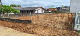 Lote/Terreno de no bairro Centro, em Penha | Eu Corretor