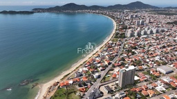 Apartamento de 2 quartos, 79m² no bairro Centro, em Penha | Eu Corretor