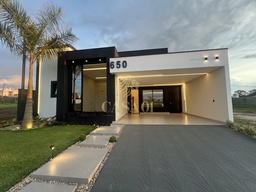 Casa de 3 quartos, 300m² no bairro Embratel Condomínio Reserva do Bosque, em Cacoal | Eu Corretor