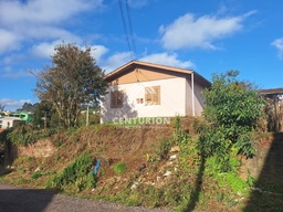 Casa de 3 quartos, 111m² no bairro Nossa Senhora Aparecida, em Irani | Eu Corretor