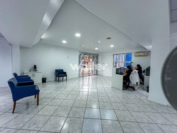 Prédio Inteiro de 1850m² no bairro Floresta, em Porto Alegre | Eu Corretor