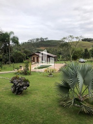 Fazenda/Sítios/Chácaras de 5 quartos, 416m² no bairro Centro, em Tijucas | Eu Corretor