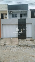 Casa de 2 quartos, no bairro Centro , em Senhor do Bonfim | Eu Corretor