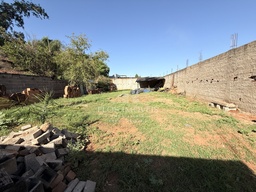 Lote/Terreno de 375m² no bairro Parque Residencial Roland, em Limeira | Eu Corretor