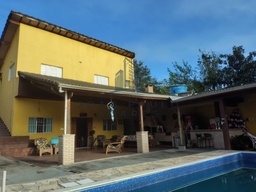 Fazenda/Sítios/Chácaras de 3 quartos, no bairro São Domigos, em Santa Isabel | Eu Corretor