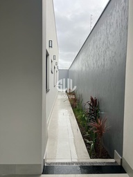 Casa de 3 quartos, 170m² no bairro ALTO UMUARAMA, em Uberlândia | Eu Corretor