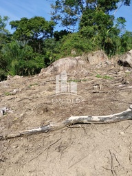 Lote/Terreno de 2000m² no bairro GALERA, em Canelinha | Eu Corretor