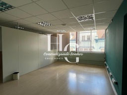 Sala Comercial de 240m² no bairro Centro, em Blumenau | Eu Corretor
