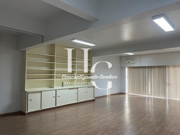 Sala Comercial de 74m² no bairro Centro, em Blumenau | Eu Corretor
