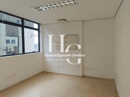 Sala Comercial de 155m² no bairro Centro, em Blumenau | Eu Corretor