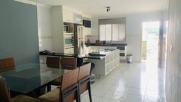 Sobrado de 4 quartos, 225m² no bairro Jardim Brasília (Zona Leste), em São Paulo | Eu Corretor