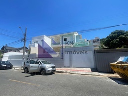 Casa de 360m² no bairro Praia dos Amores, em Balneário Camboriú | Eu Corretor