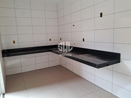 Casa de 2 quartos, 71m² no bairro Jardim Ipanema, em Uberlândia | Eu Corretor